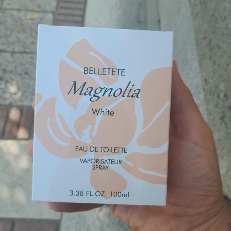 ادکلن مگنولیا زنانه (MAGNOLIA)